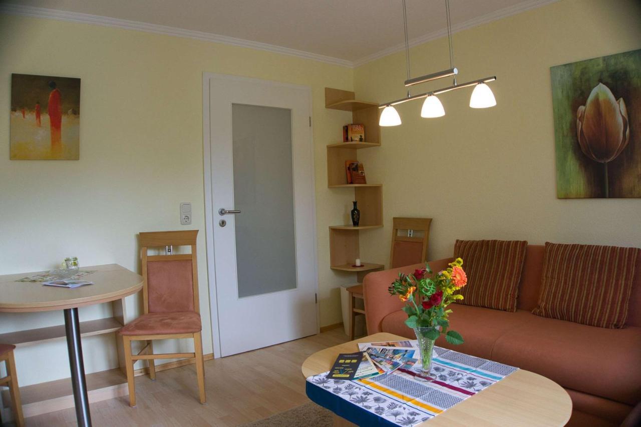 F-1042 Ferienwohnung Enna Sellin  ภายนอก รูปภาพ